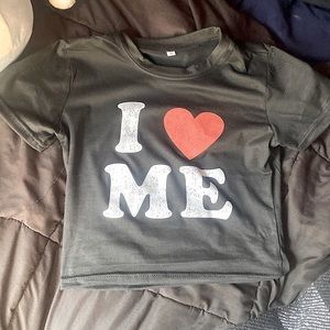 Small I ❤️ me shirt